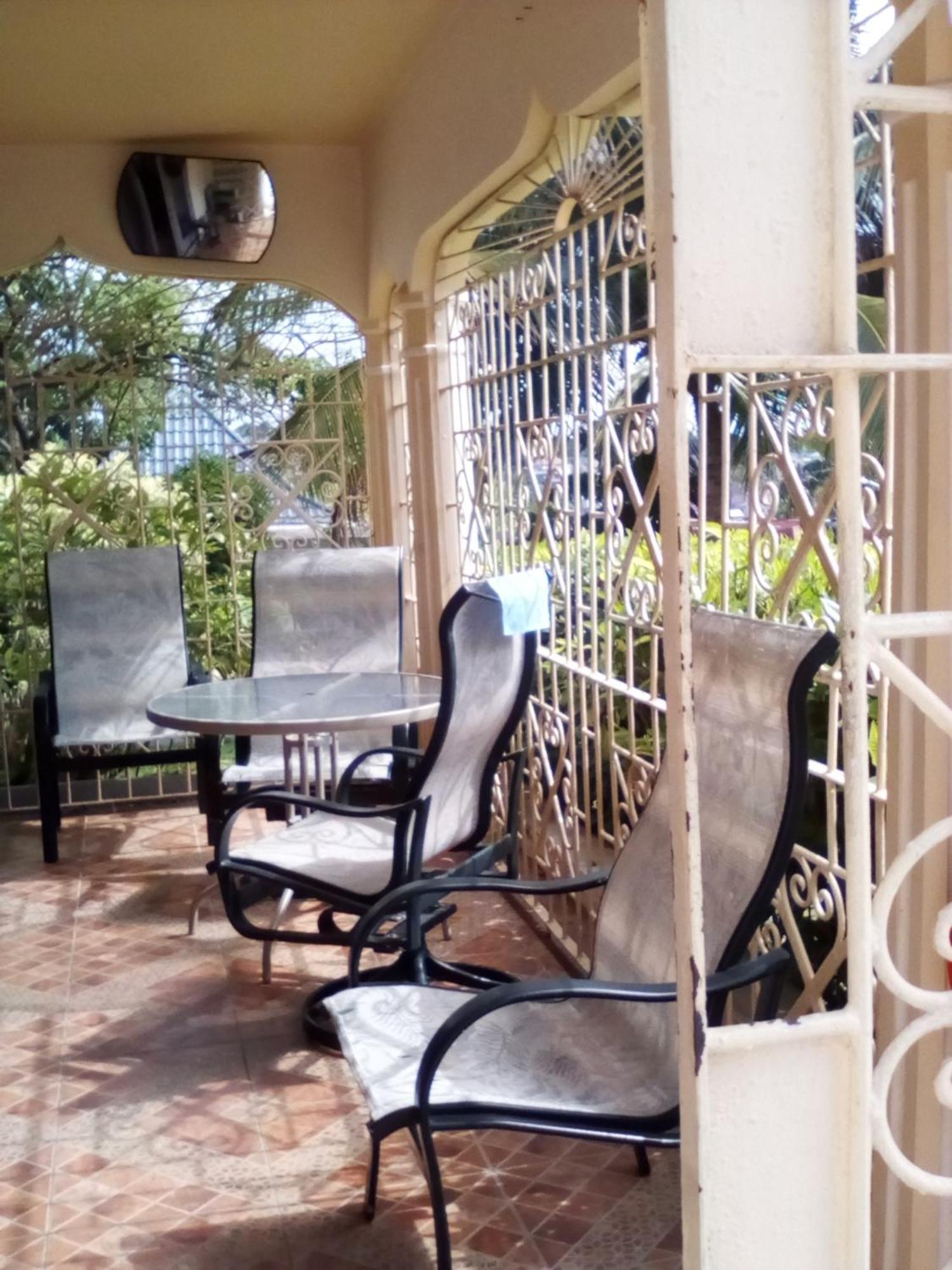 Castlevue B&B Montego Bay Luaran gambar